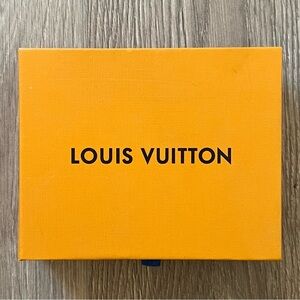 Louis Vuitton Box (BB40)